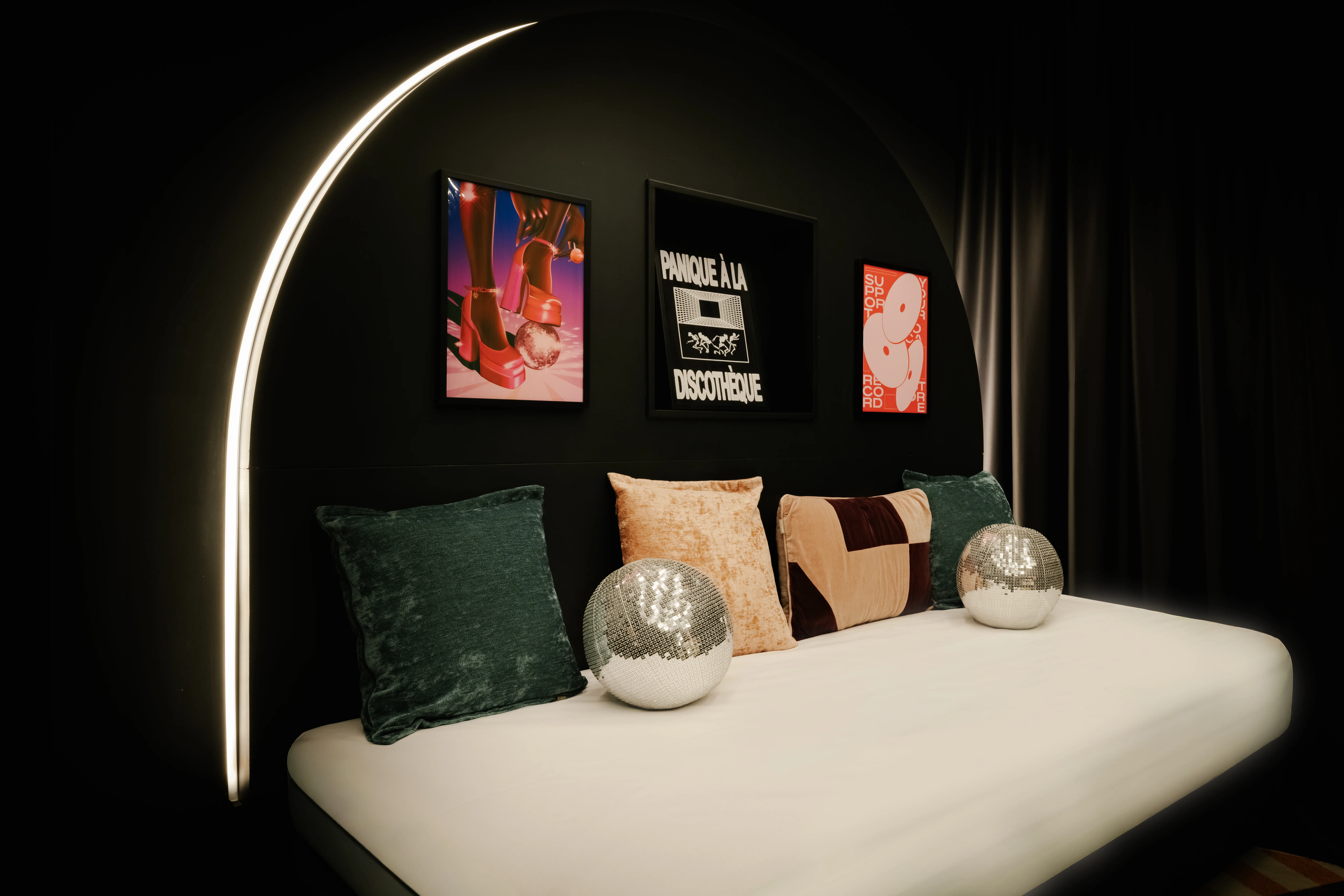 _MGL8355-HDR